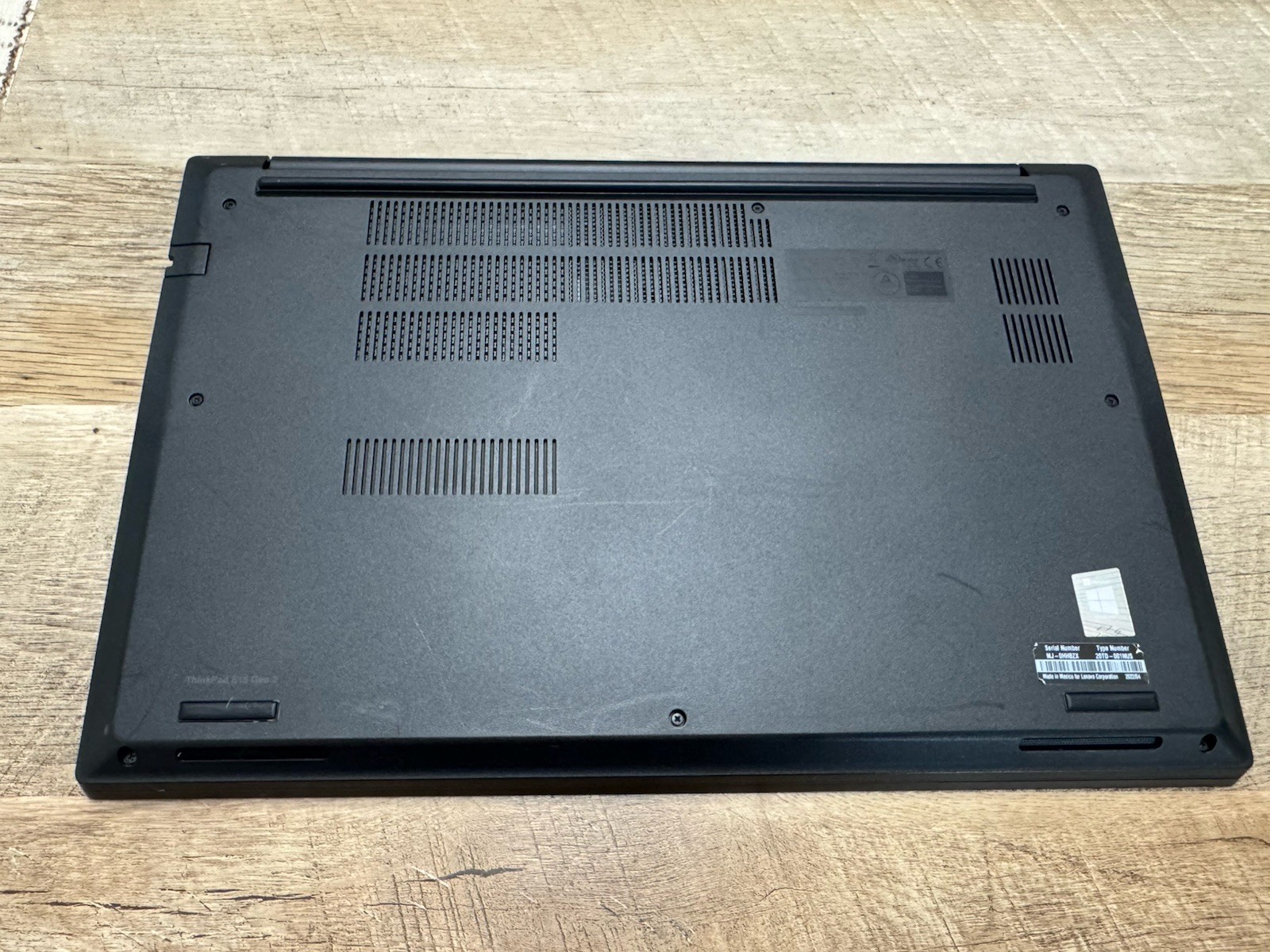 Lenovo ThinkPad E15 Gen 2 15.6″ Intel Core i7-1165G7 @ 2.8GHz 16GB RAM 512GB SSD