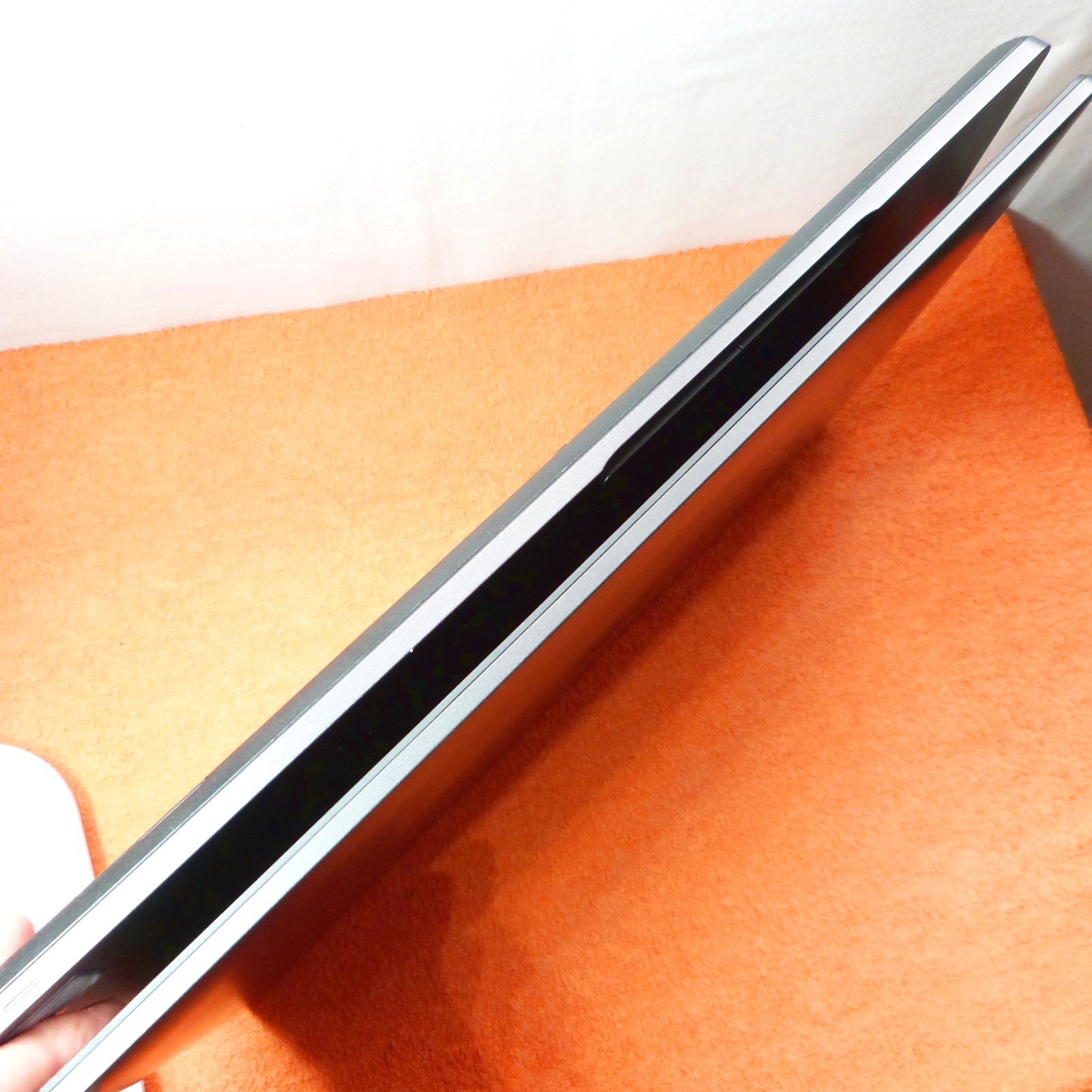Dell 5500 ULTRABOOK 15 inch FHD l Core i7-8665U vPro I 512GB SSD Windows 11 Pro