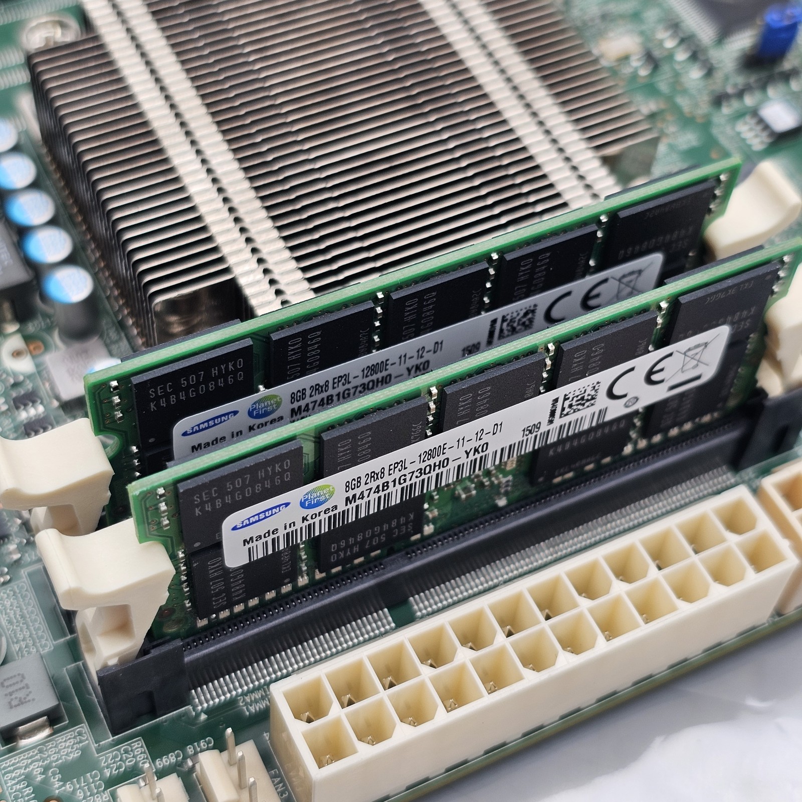 Supermicro MBD-A1SRI-2358F-(O/B) Motherboard Mini-ITX Intel Atom C2358 SoC 16GB