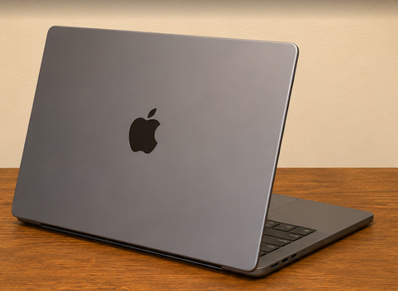 Apple MacBook Pro 14″ A2442 M1 Pro 32GB 512GB SSD 14-Core GPU Space Gray