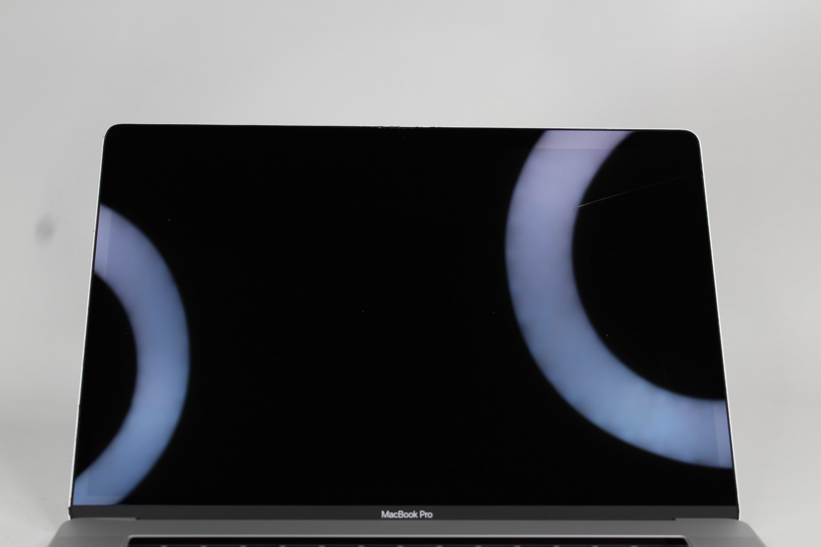 15.6″ 2019 Apple MacBook Pro A1990, i7-9750H@2.6GHz, 256GB/16GB, macOS, Keyboard