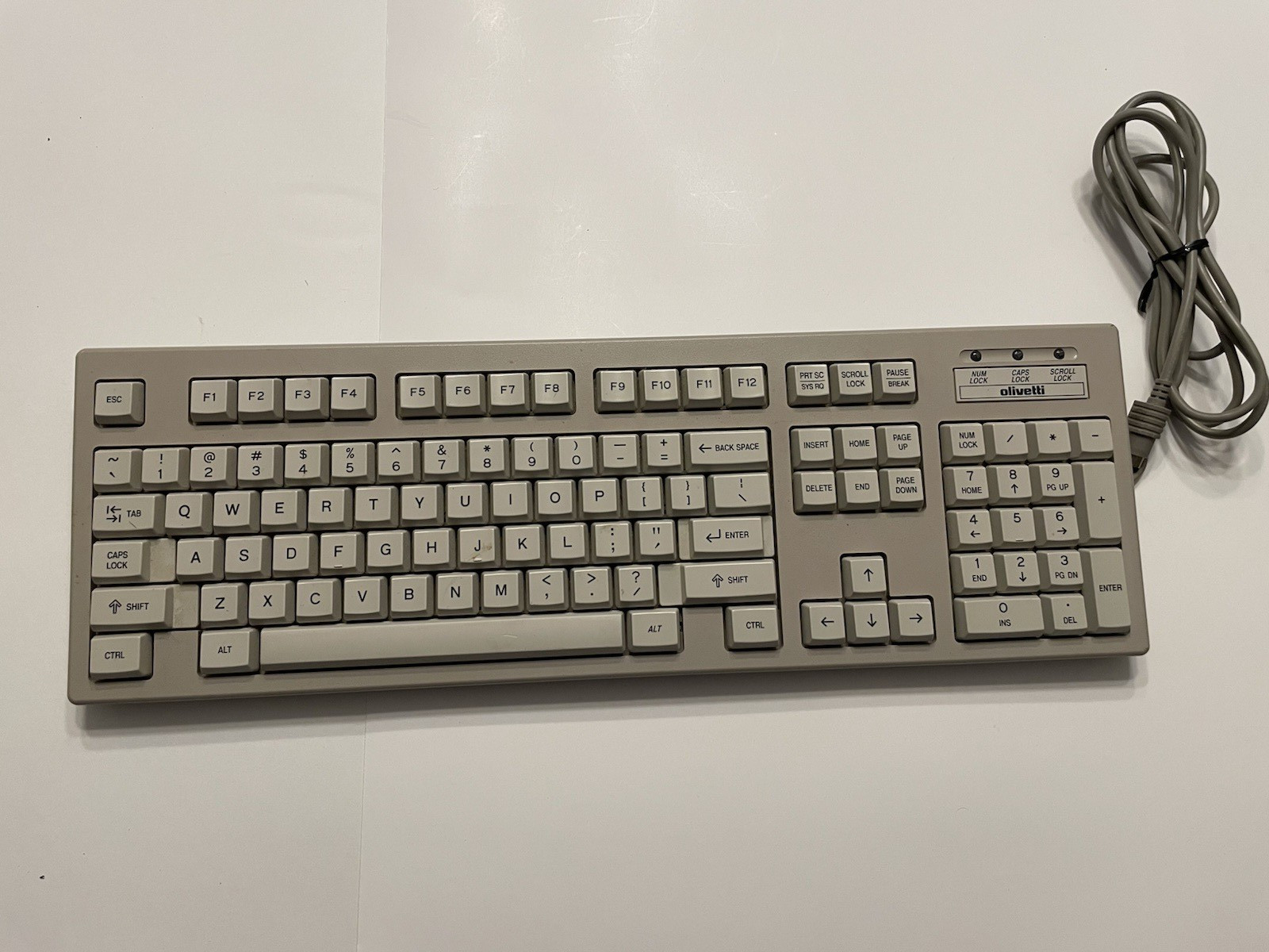 Olivetti Personal Computer Keyboard Mechanical Keyboard Made in Italy ANK 28-101