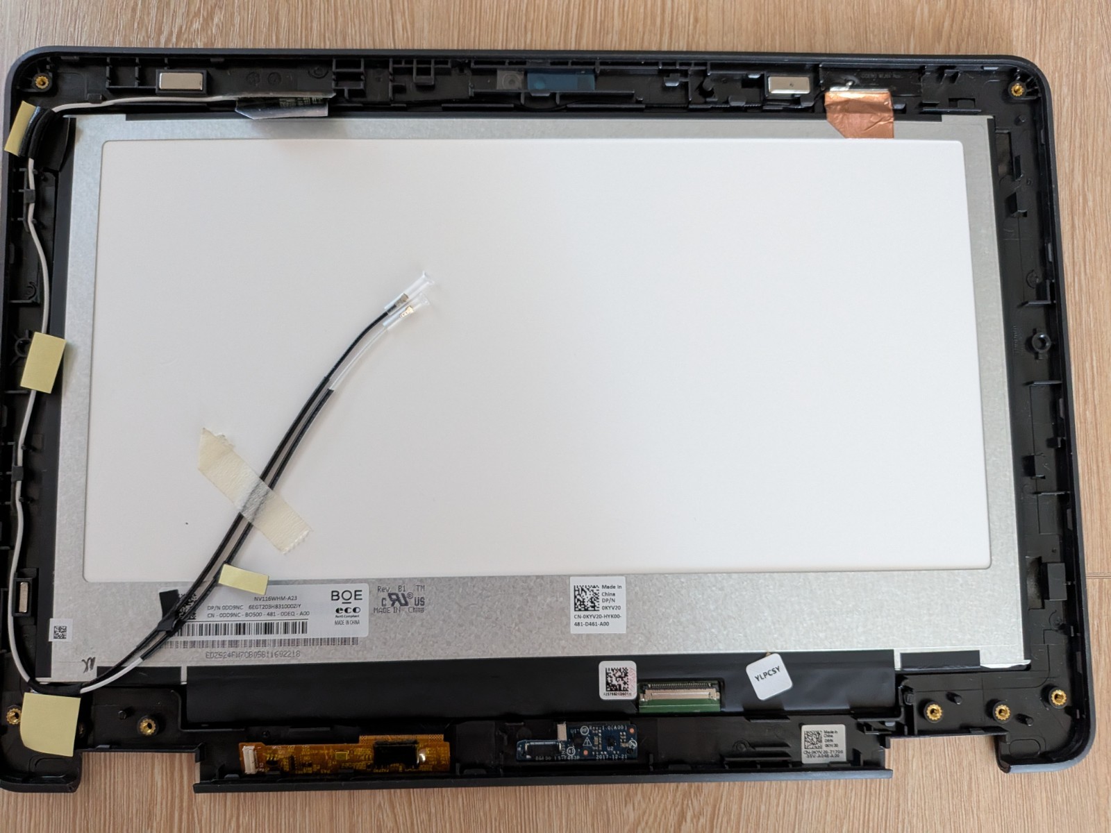 Dell 15.6″ LED LCD Screen 1366×768 Glossy 16:9 NV156WHM-A23 0DD9NC