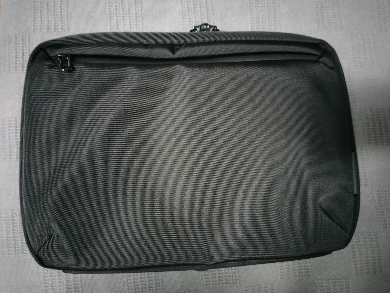 Alpaka Elements Tech Brief Laptop Tablet Sling Messenger Bag (13in, 5.5 L)