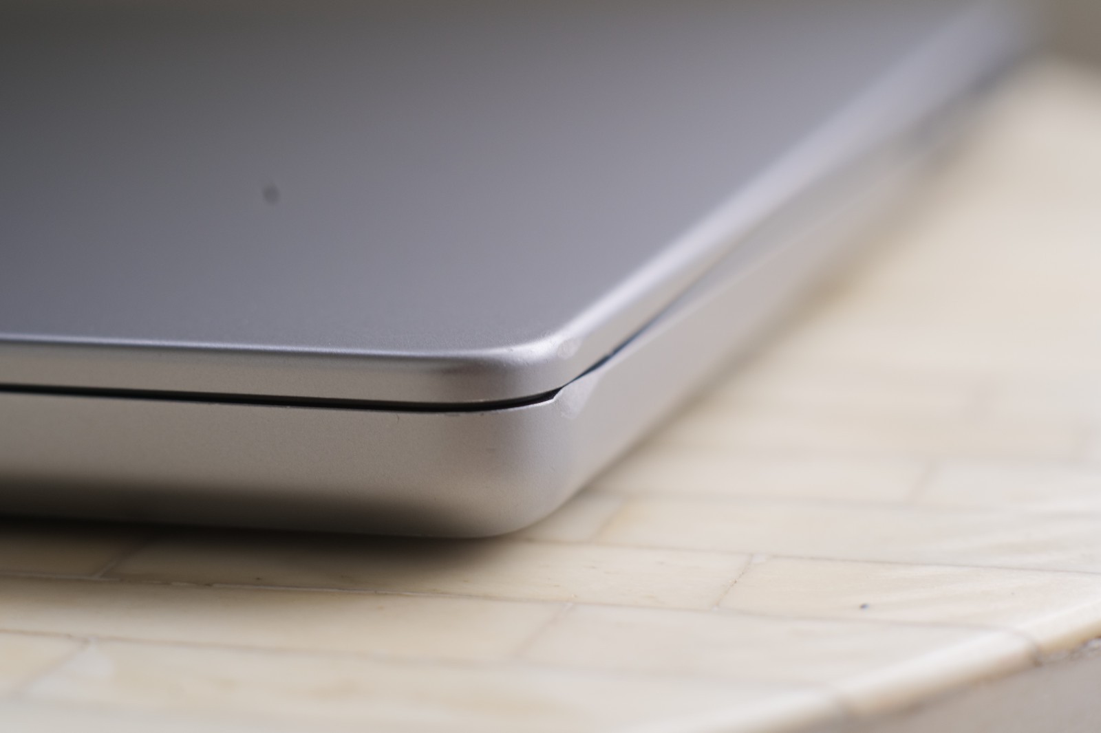 Apple MacBook Pro 14″ A2442 M1 Pro 32GB 512GB SSD 14-Core GPU