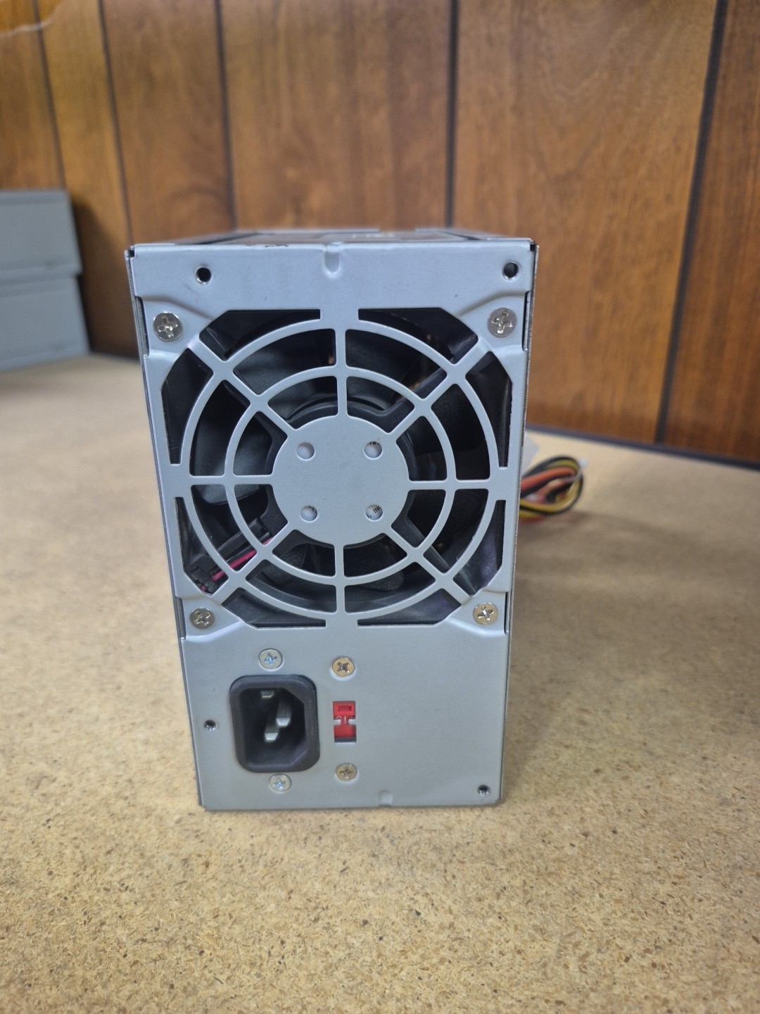 Dell NPS-250KB F 250W ATX Power Supply 0K2583 Rev 08