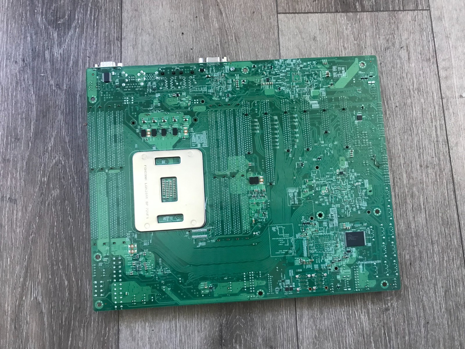 Supermicro X10SRH-CLN4F LGA 2011/Socket R Server Motherboard