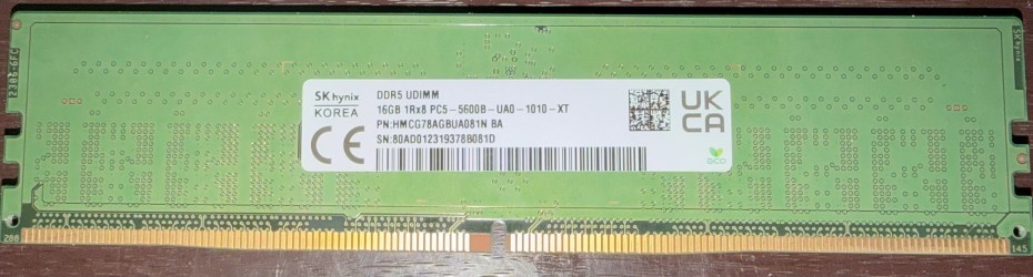 SK hynix 16GB 5600MHz Desktop RAM UDIMM 1Rx8 PC5-5600B DDR5 HMCG78AGBUA081N BA