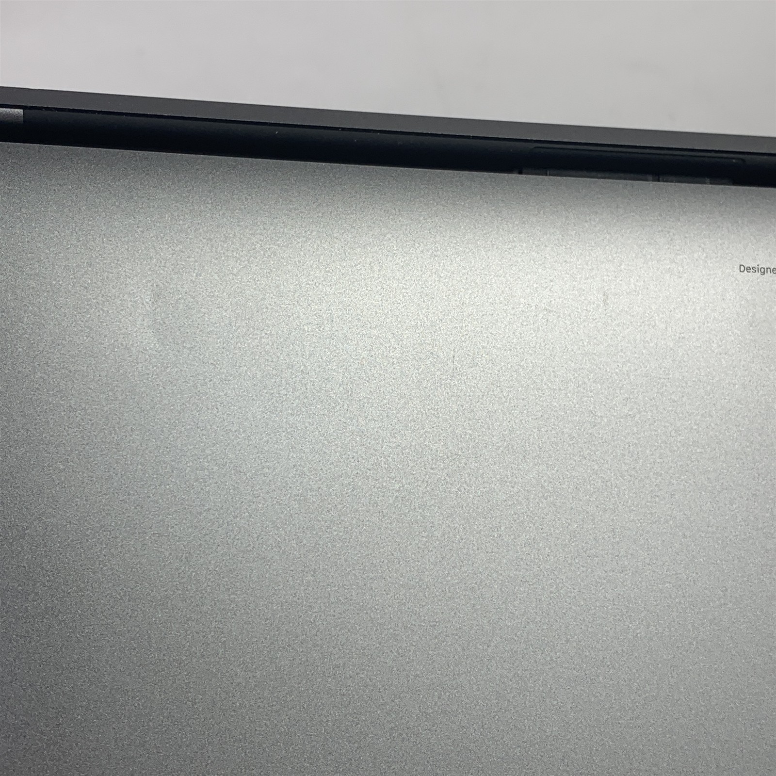 Apple MacBook Pro A2141 (2019) 16″ Laptop Core i9-9980HK 2.3GHz 16GB – 500GB SSD