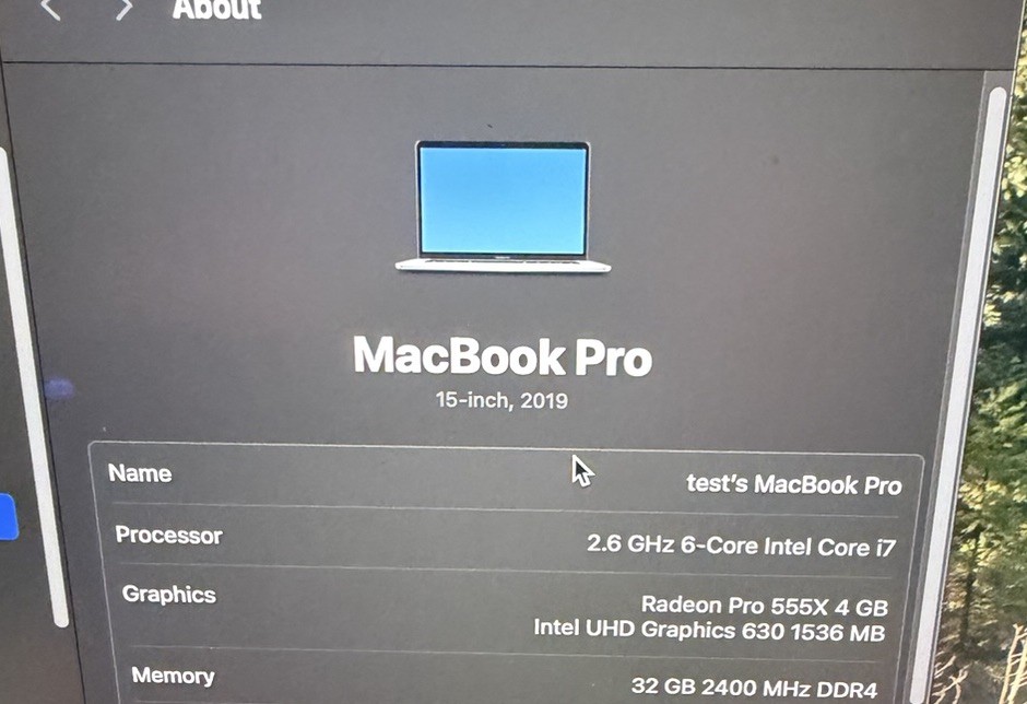 Apple MacBook Pro 2019 15.4″ i7 2.6GHz 32GB RAM 500GB SSD Touch Bar Silver