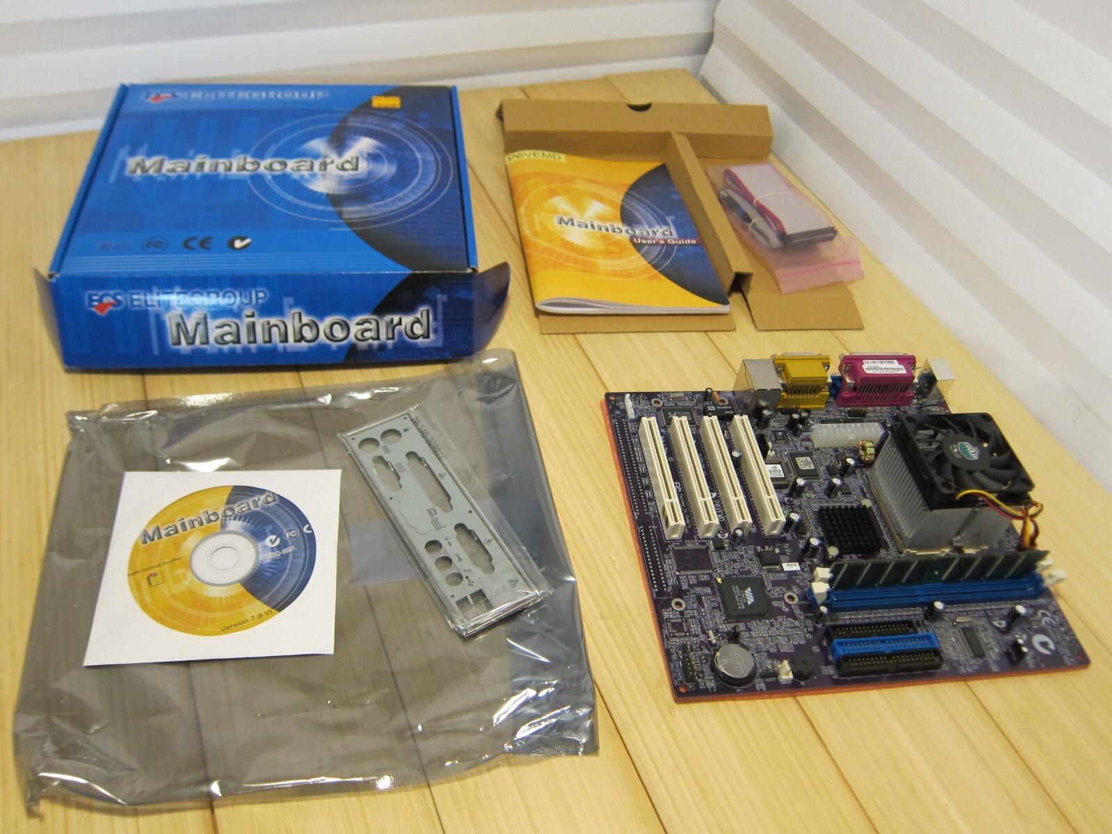 ECS P6VEMD Socket 370 Motherboard Intel Pentium III 550E & 512MB RAM Box Manual