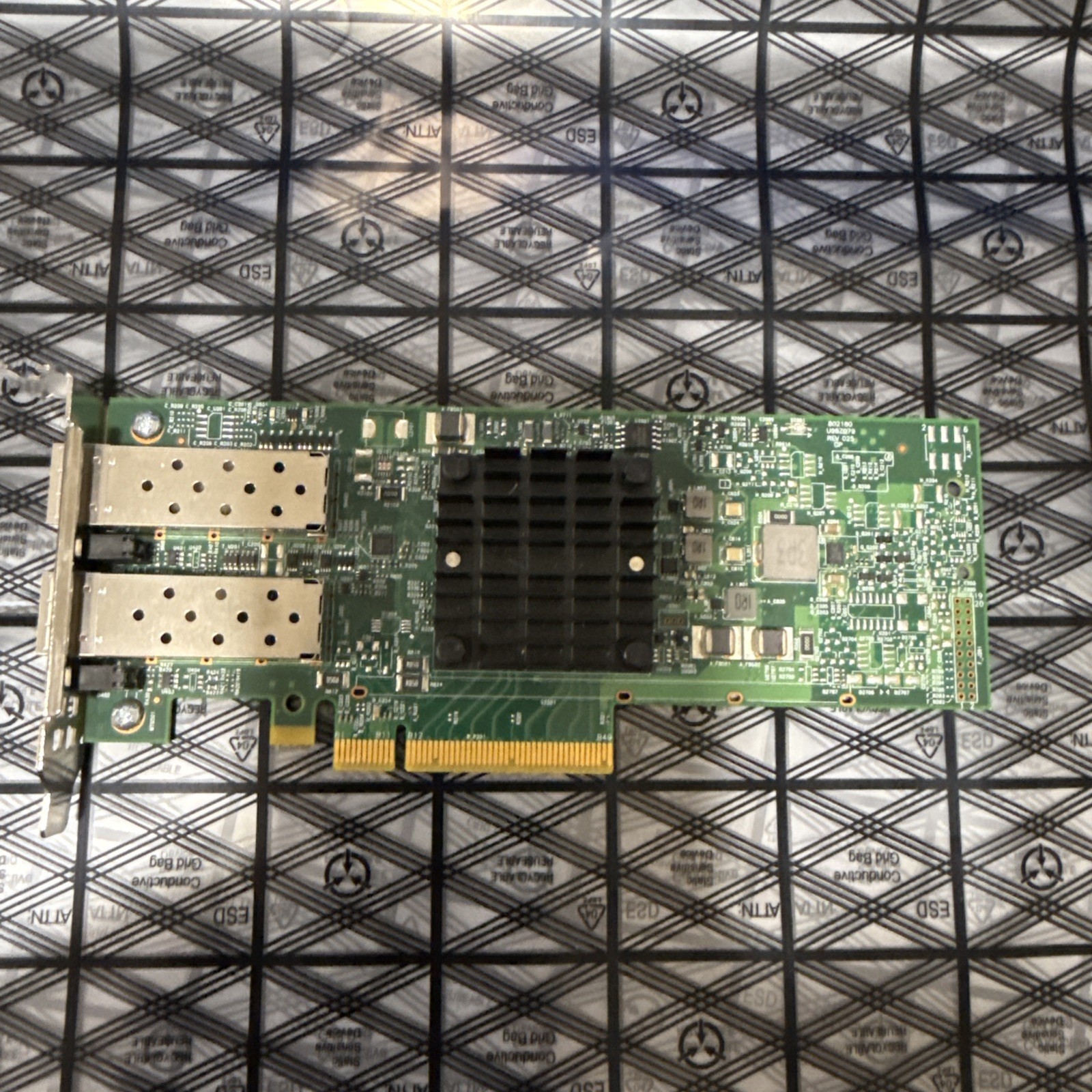 Dell YR0VV Broadcom 57412 10Gbps SFP+ PCI Express x8 2 Port Network Card