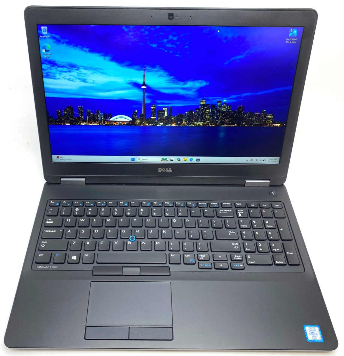 DELL LATITUDE E5570 15.6″ FHD INTEL I5-6300U 2.4GHz 8GB 256GB SSD WIN11P + ADPTR