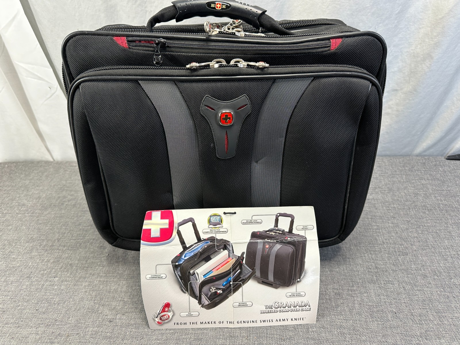 Wenger Swiss Gear Granada Pro Rolling Travel Laptop Case Carry on Briefcase