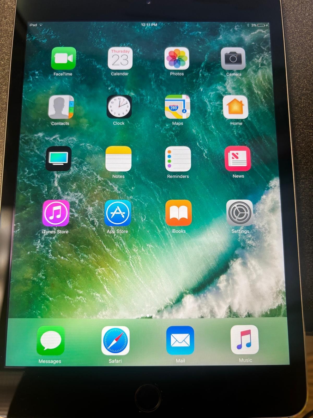 Apple iPad Mini 4 32 GB Tablet Space Grey WiFi Only A1538 MNY12LL/A iOS 10.2.1