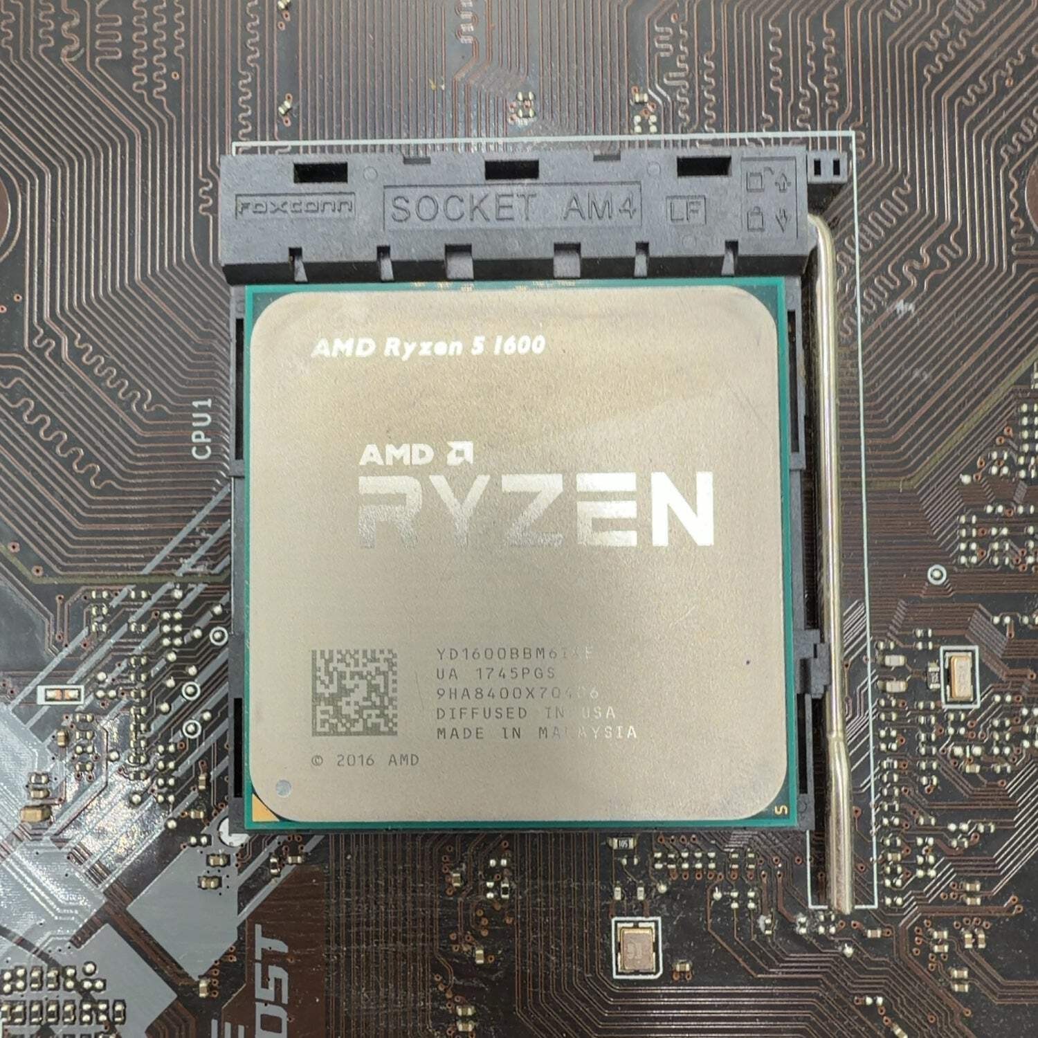 AMD Ryzen 5 1600 3.60GHz 6 Core YD1600BBM6IAE 12 Thread & MSI A320M-A – CPU Moth