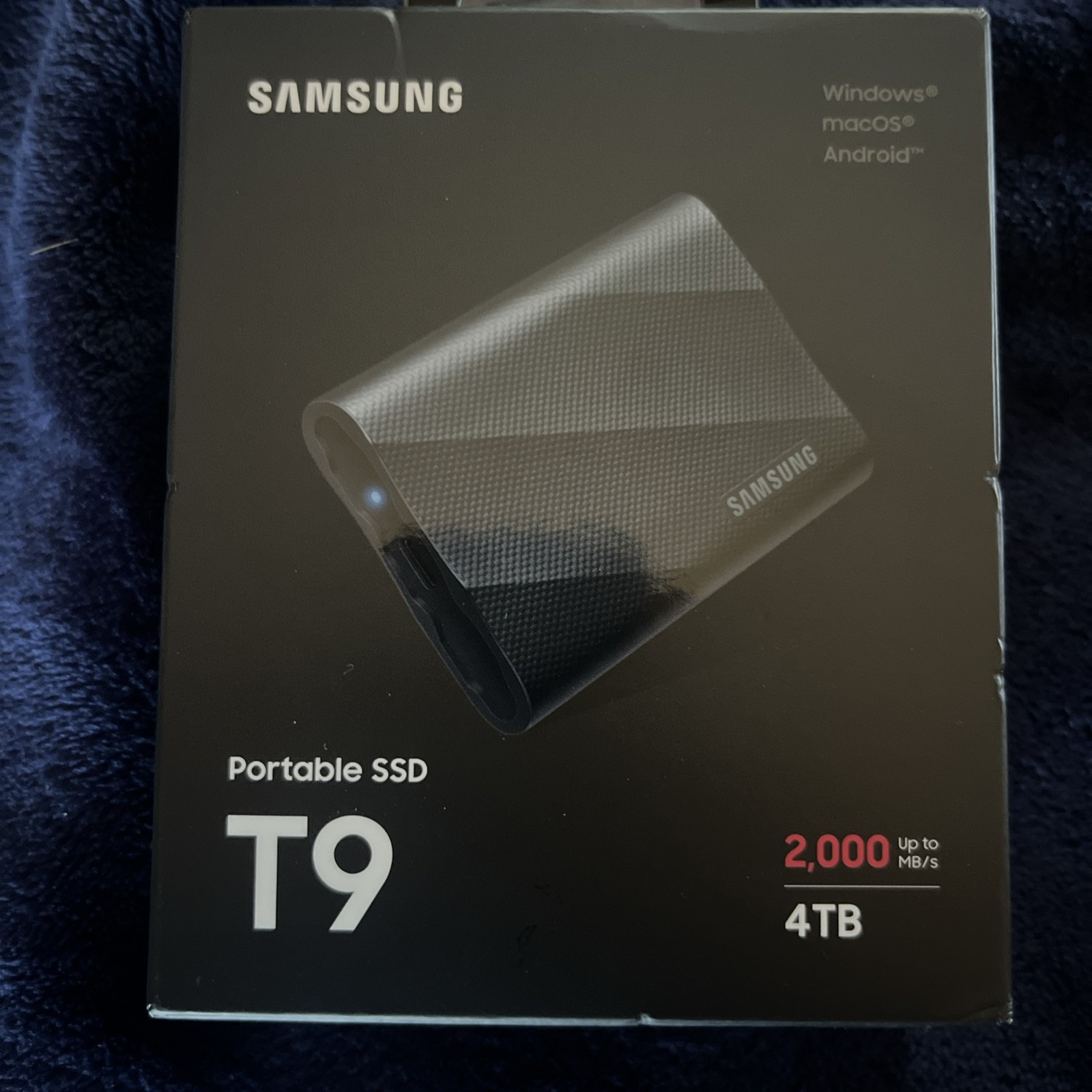 Samsung T9 4TB 2,000 MB/s Portable SSD USB 3.2 Gen. 2 – Black (MU-PG4T0B/AM)