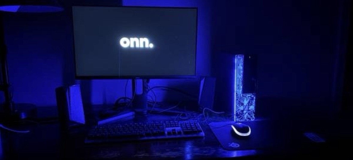 Gaming Monitor/PC Full Set. (READ DESC FOR DETAILS) – $290 OBO