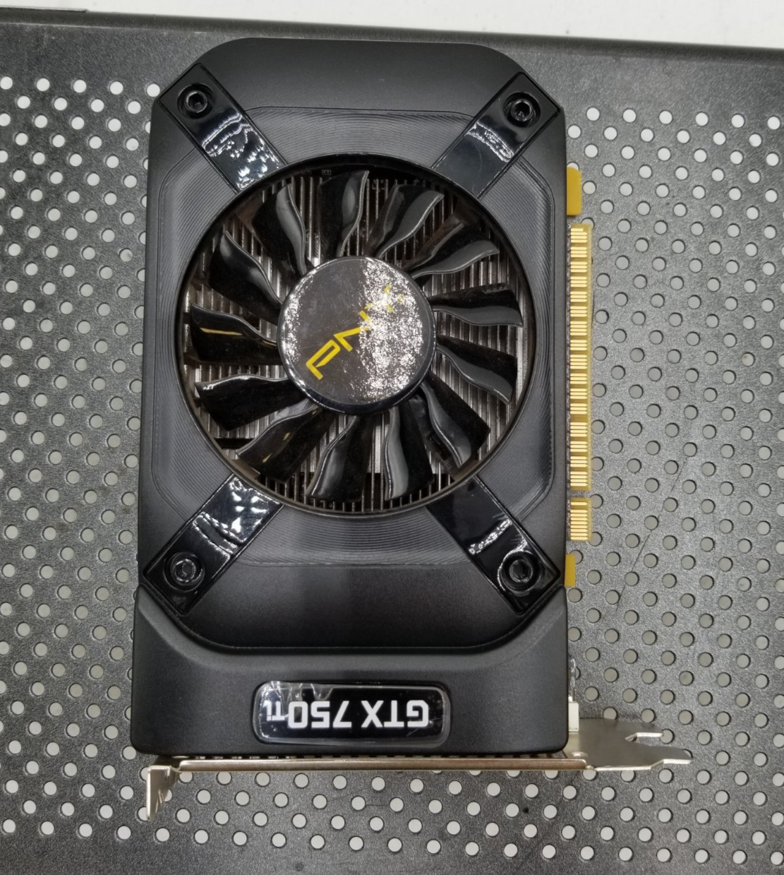 Gtx 750 ti PNY 2gb gddr5 M/N VCGGTX750T2XPB-OC