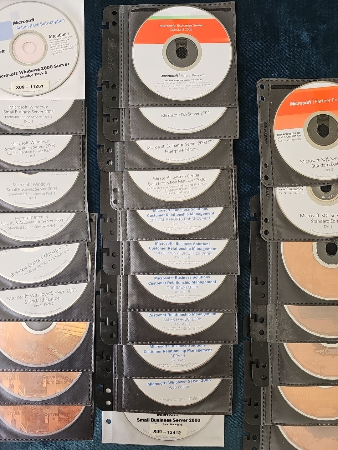 Microsoft Action Pack Subscription W/78 CDs & keys