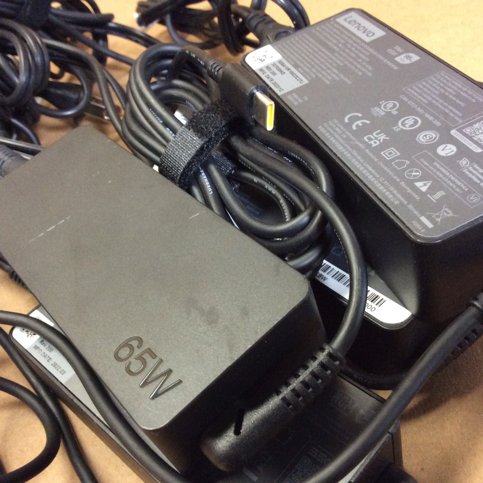 Lot of 25 ~OEM Lenovo 65W USB-C AC Charger Adapter Laptop T480 T570 T580 X280 X1