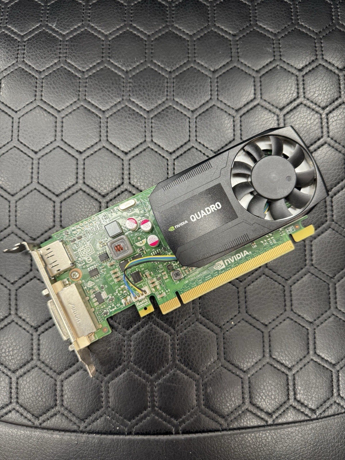 NVIDIA Quadro K620 2GB PCI-E DVI DisplayPort Graphics Card 379T0 *Low Profile