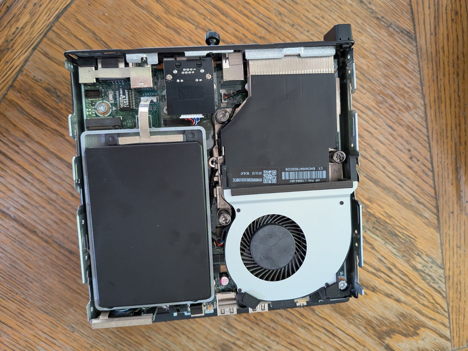 HP EliteDesk 800 G3 Mini PC