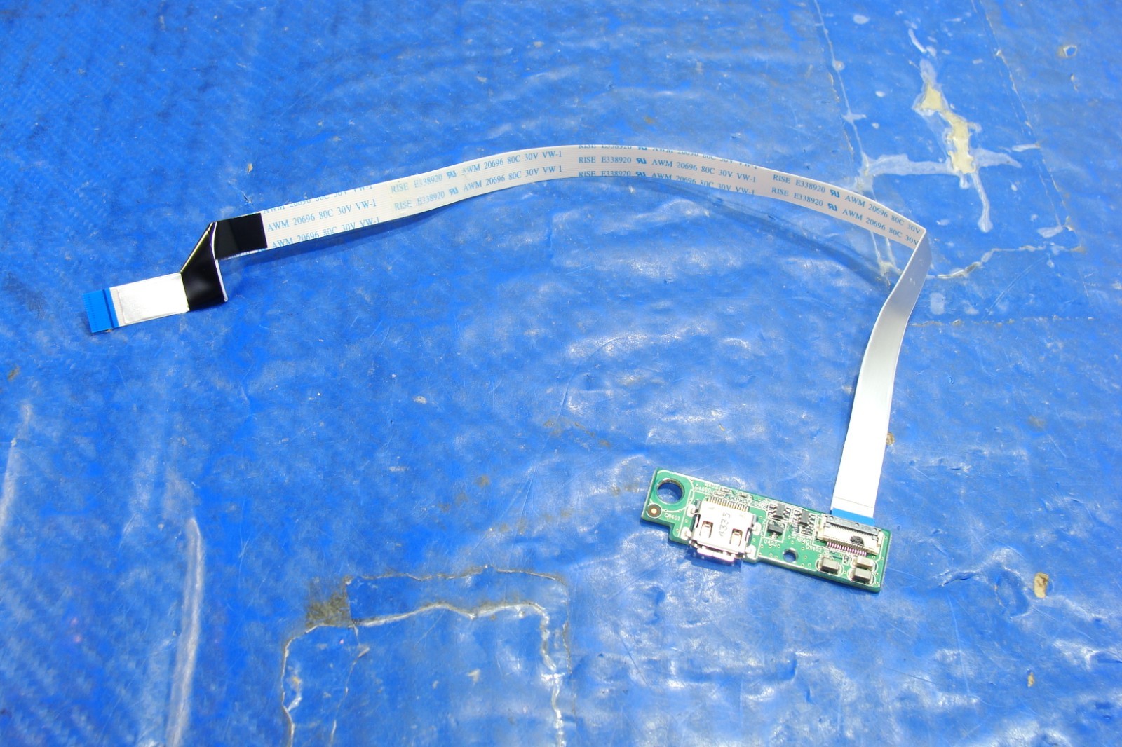 Fuhu Nabi Big Tab BGTAB-NV24A 24″ Bottom Nabi Port w/Cable 494A000E2200R05 ER*