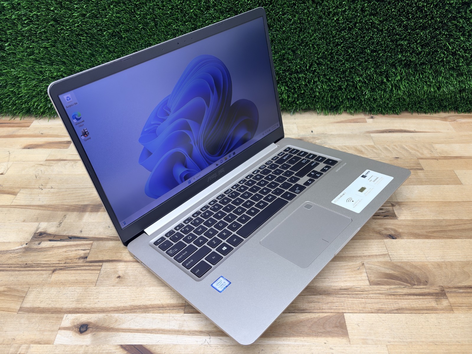 Asus VivoBook S Intel Core i5-8th Gen 1.60GHz 8GB RAM 1TB HDD Windows 11 Pro*