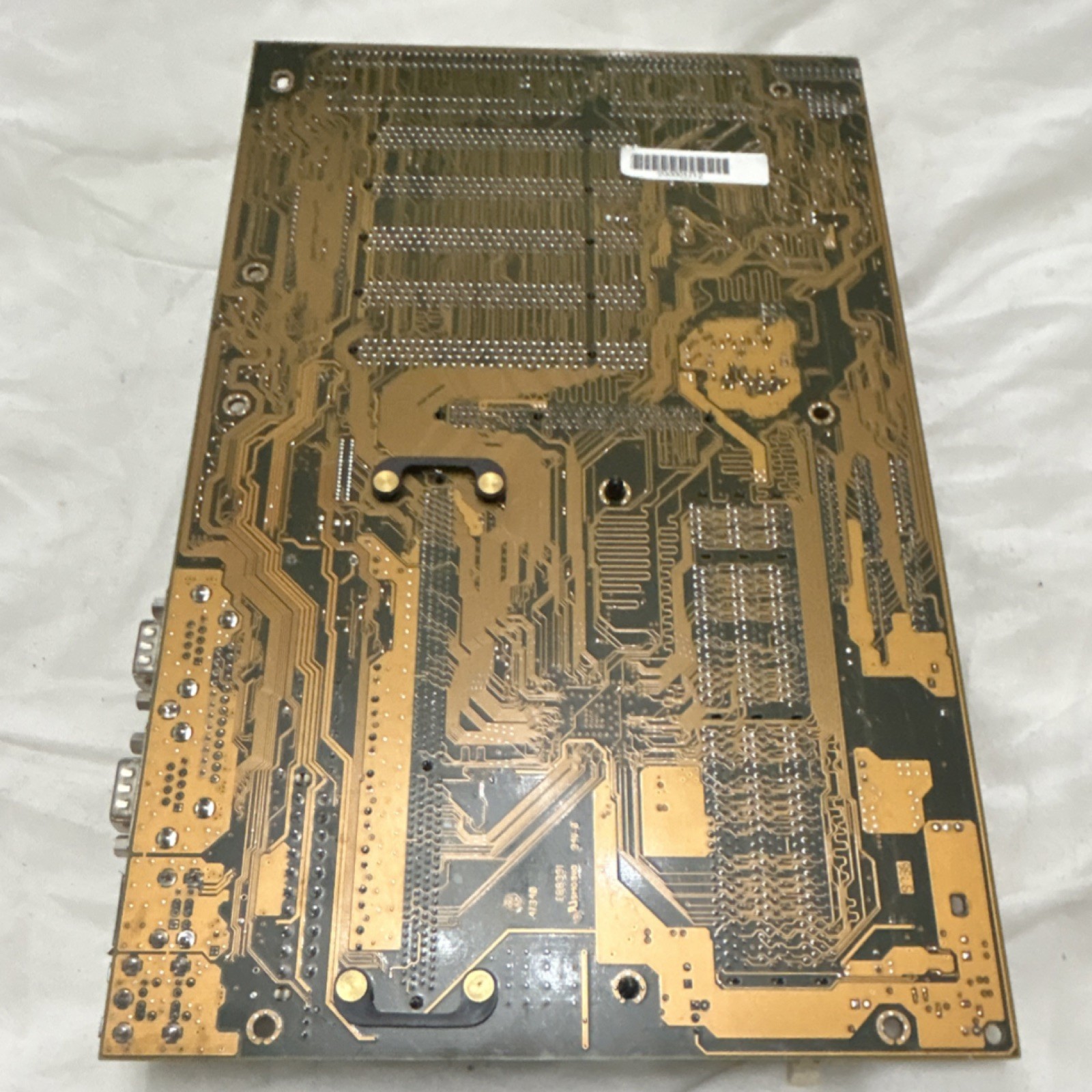 ASUS P2L97 ATX Slot 1 Motherboard Intel PCI ISA AGP SDR SDRAM On-Board Audio