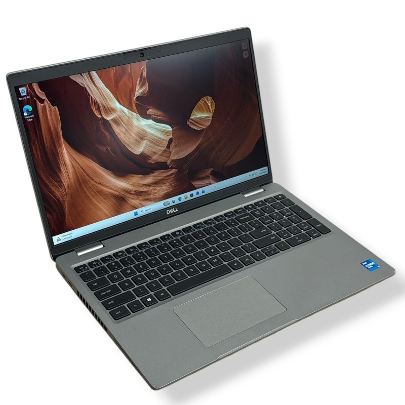 Dell Latitude 5520 15″ i5-1145G7 2.6GHz 16GB RAM 256GB SSD W11P Laptop w/ issue