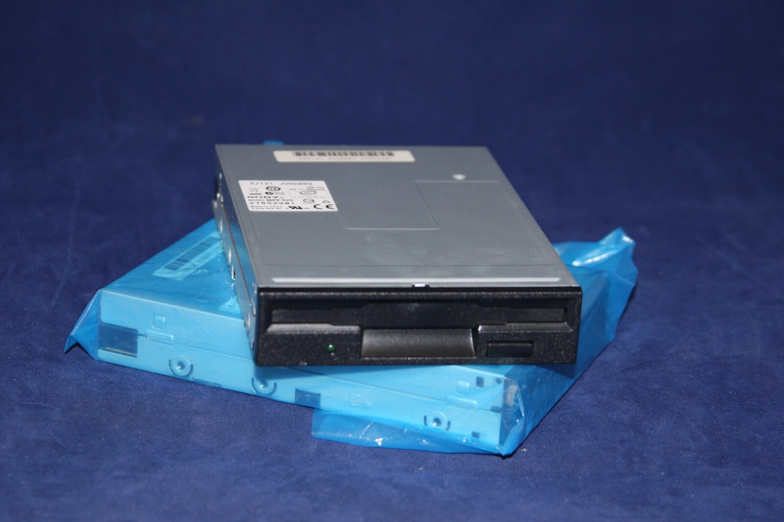* * NEW * * Internal Desktop 3.5″ 3-1/2 inch 1.44MB Black Floppy Disk Drive FDD