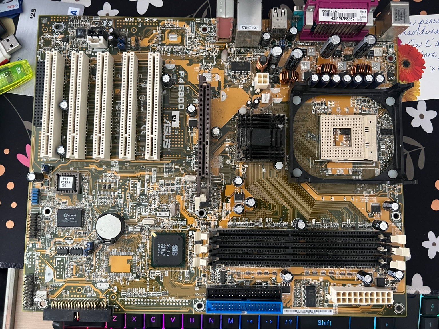 ASUS P4S800D-X Socket 478 ATX Motherboard Complete Box I/O Shield Untested