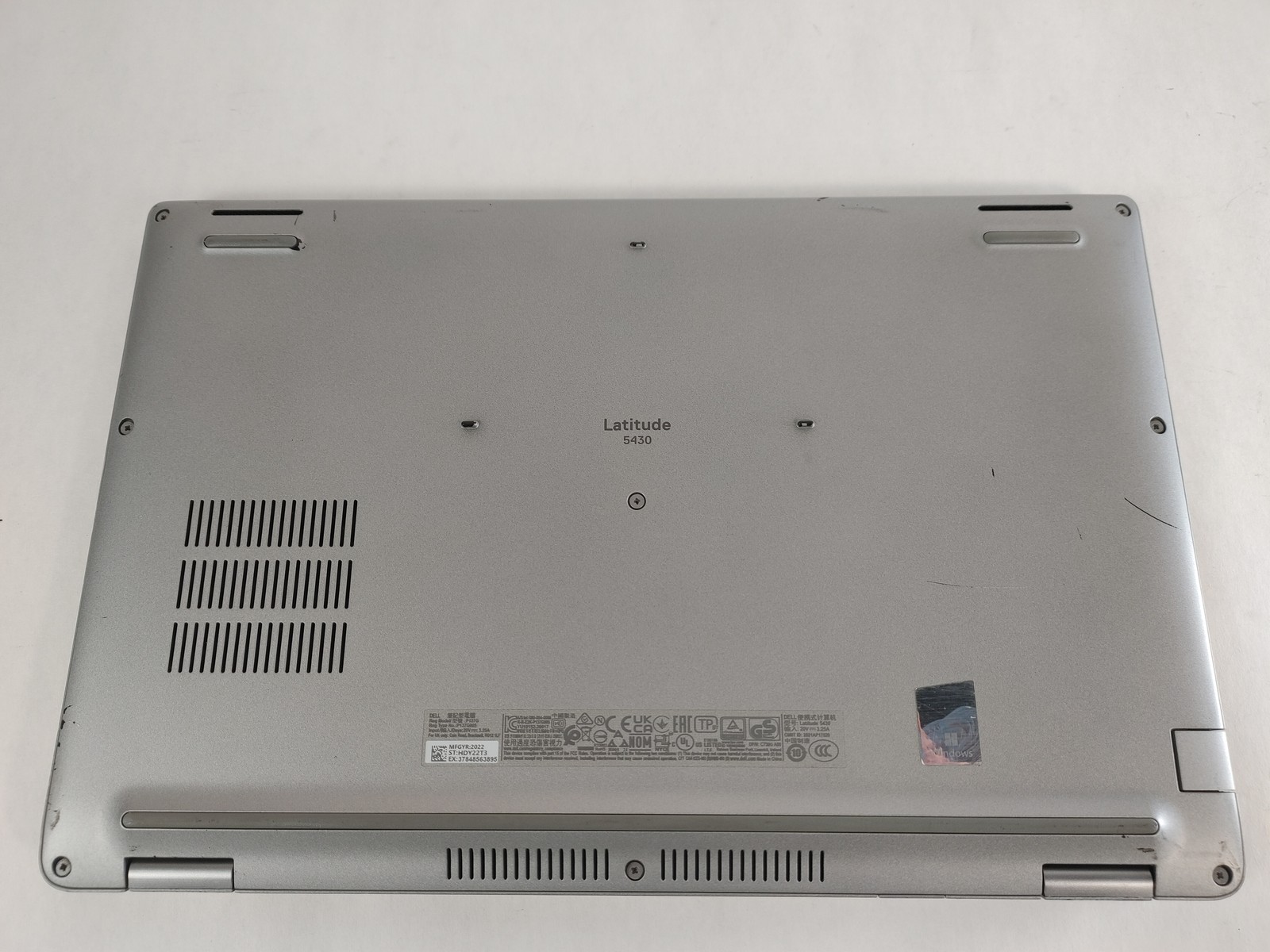 Dell Latitude 5430 Core i7-1265U 1.80 GHz 16 GB DDR4 512 GB NVMe Windows 11 Pro