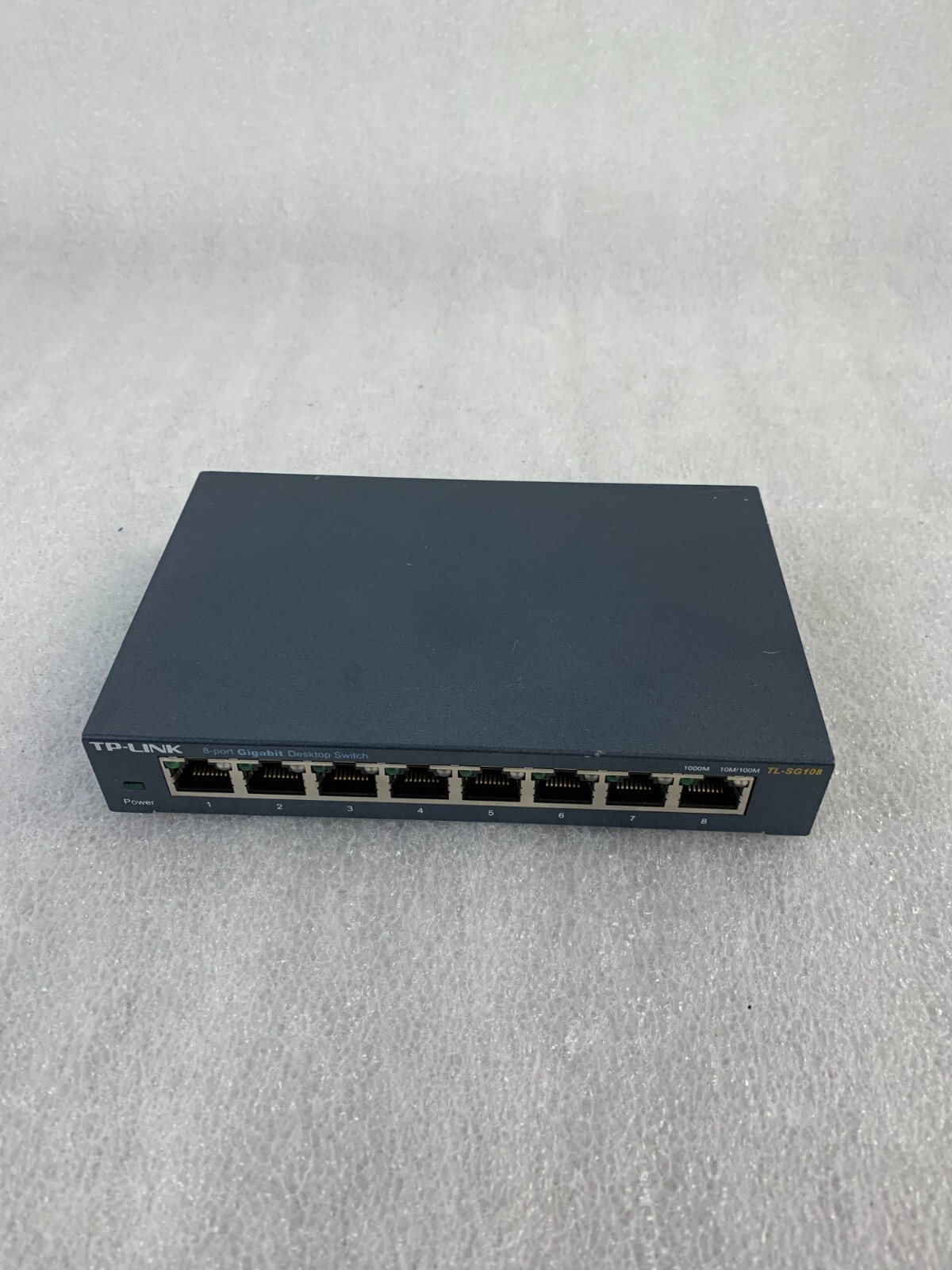 TP-Link TL-SG108 8-Port 10/100/1000 Mbps Gigabit Ethernet Desktop Switch FREE SH