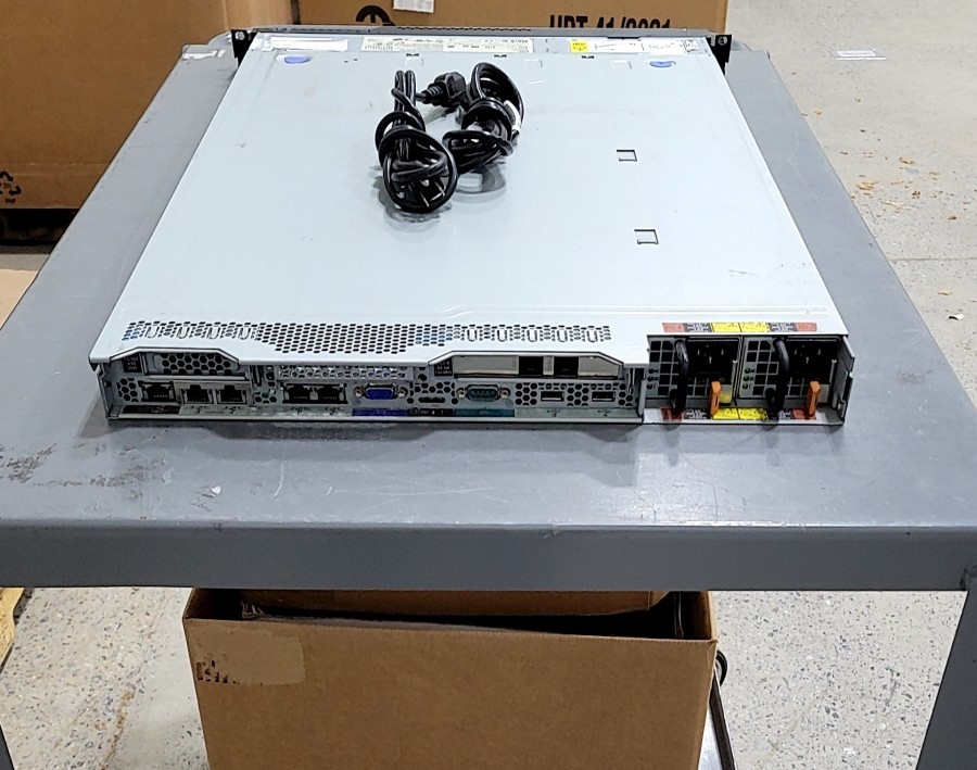 IBM SYSTEM X3550 M3 7944AC1 Server INTEL XEON E5620 16GB