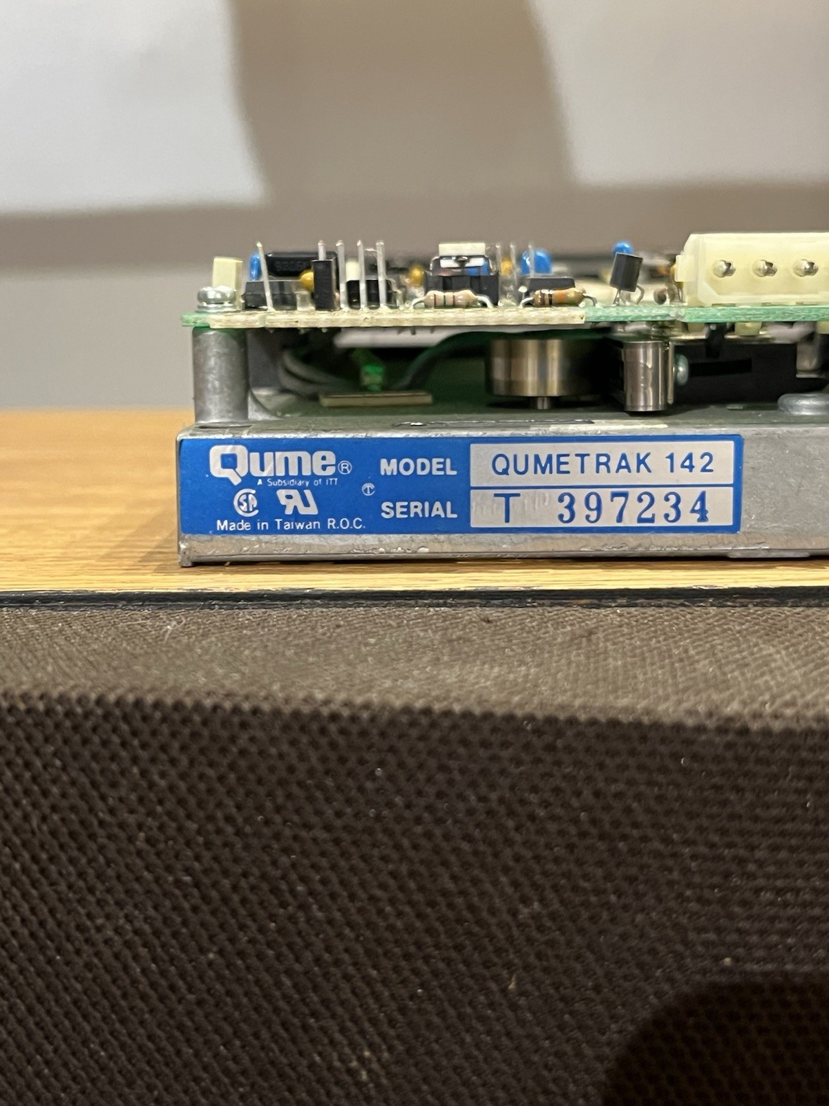 Vintage Qume QUMETRAK 142 5.25″ 5 1/4″ Half Height floppy drive – Untested