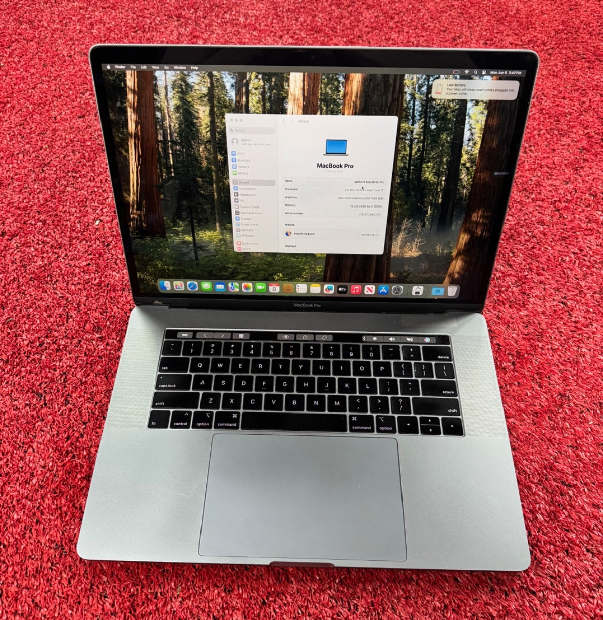 Apple Macbook Pro 15″ 2019 A1990 i7@2.2 16GB 256GB RADEON PRO 560X – Good