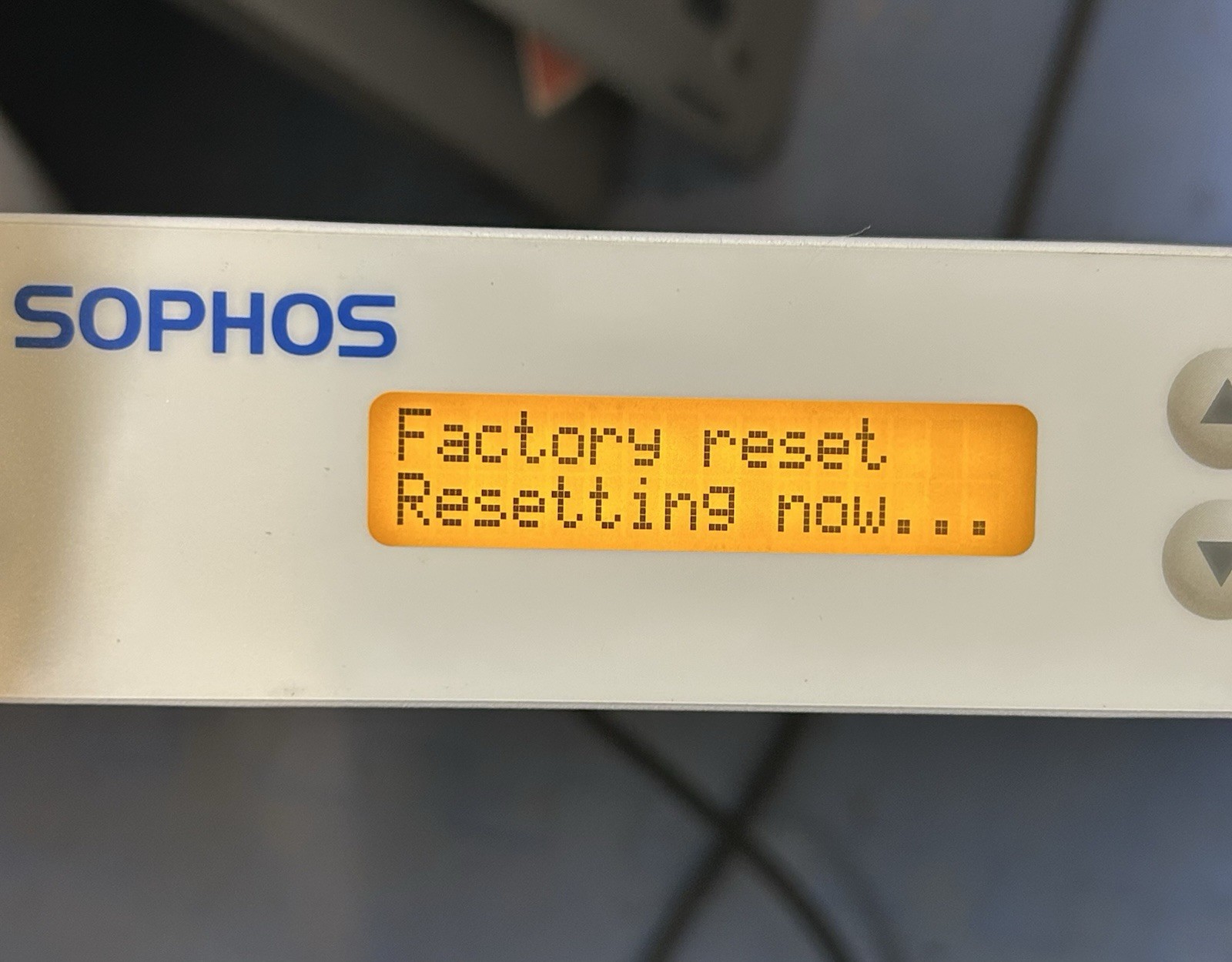 Sophos UTM 425 Rev. 5 Firewall Security Gateway Appliance Working Pull Reset