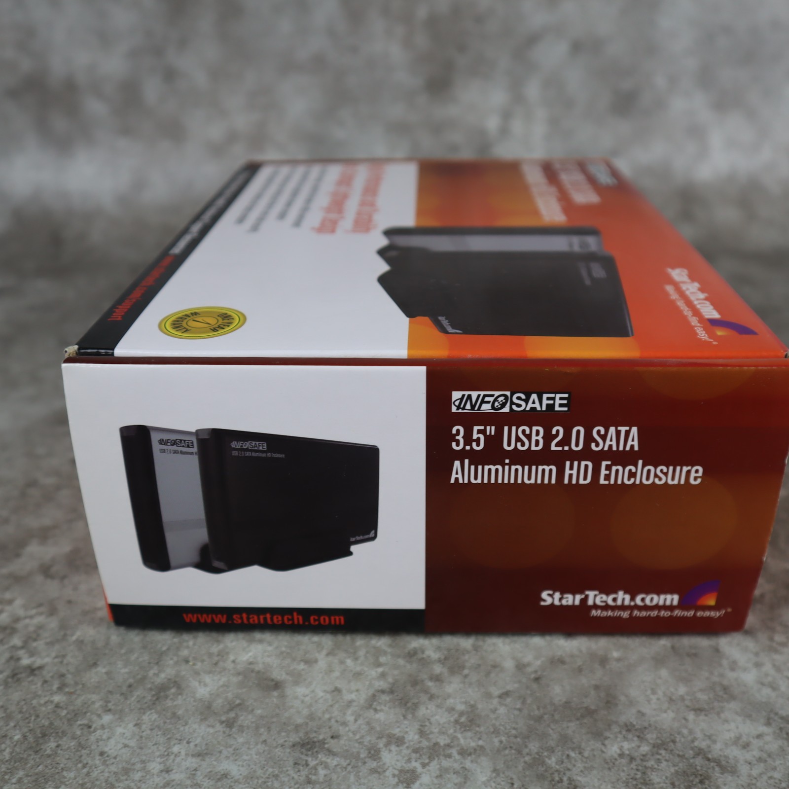 StarTech.com InfoSafe 3.5″ USB 2.0 SATA Aluminum Hard Drive Enclosure