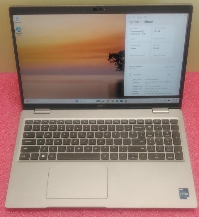 Dell Latitude 5530 – i5-1250P @ 1.7GHz – 16GB DDR4 – 256GB NVME – Win 11 Pro