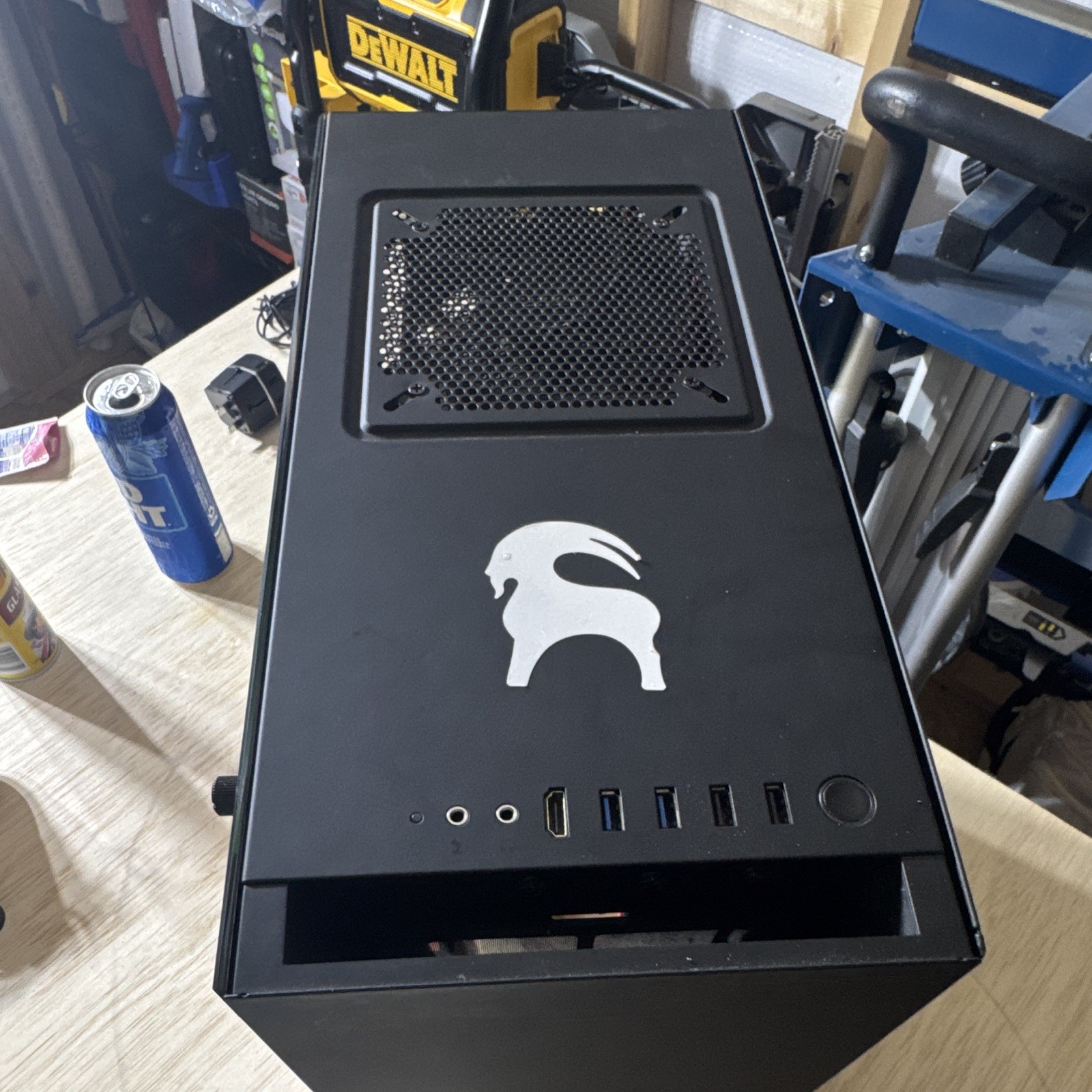 CyberPowerPC Gaming PC Case w/ AIO Liquid Cooler 2 NZXT Fans PSU Cables Tempered