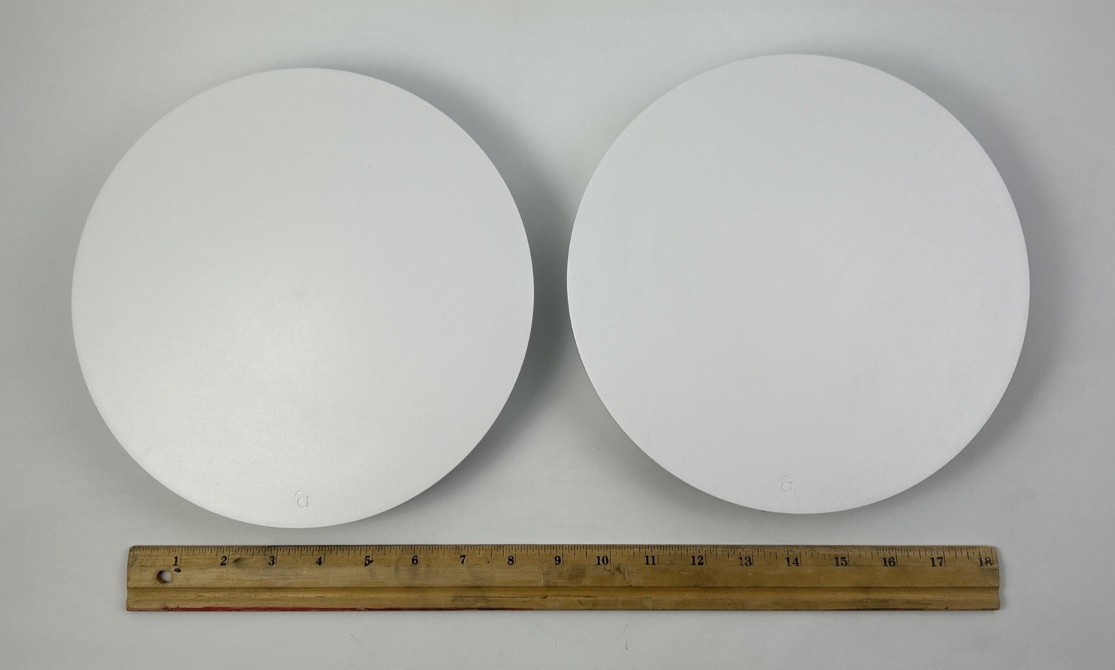 Lot of 2 Araknis 810 Series Wireless Indoor Access Point White AN-810-AP-I-AC