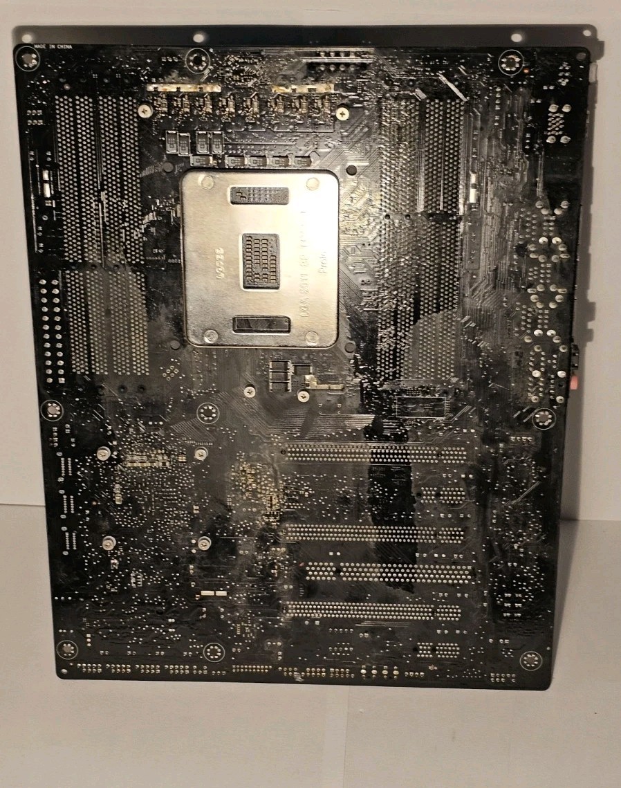 Intel DX79SI, LGA 2011/Socket R Motherboard