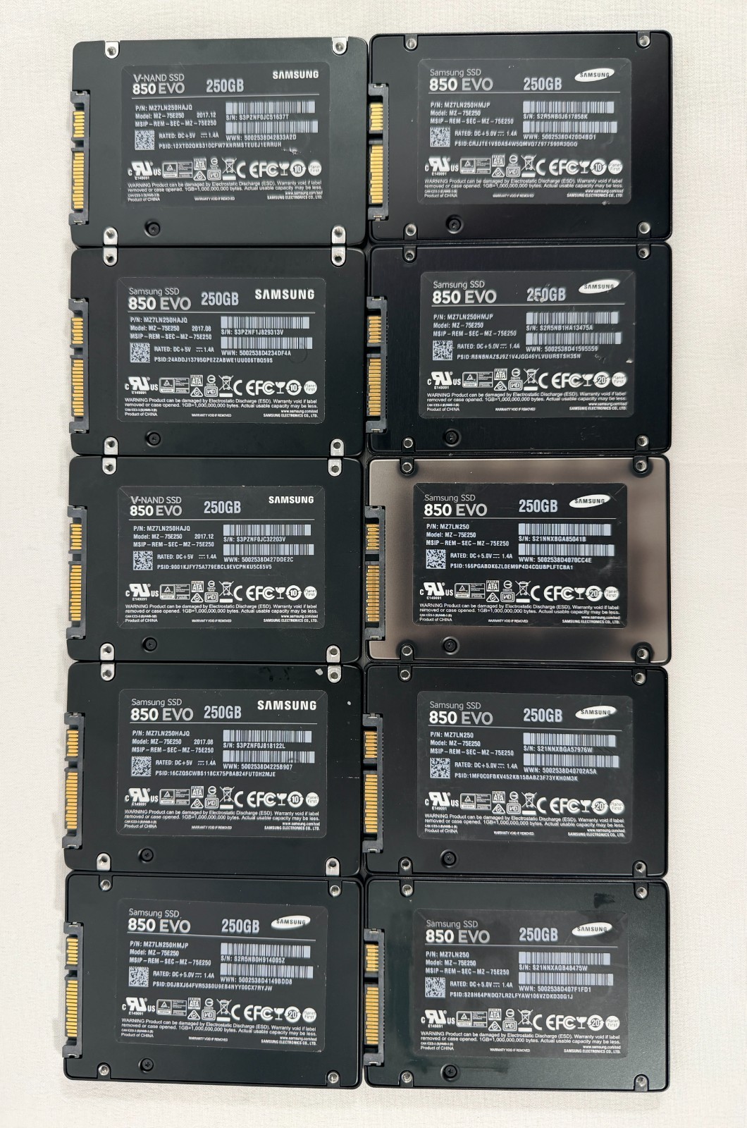 Lot of 10 Samsung 250GB 2.5″ SATA III SSD 860 EVO |MZ7LH250HAHQ| Tested & Wiped