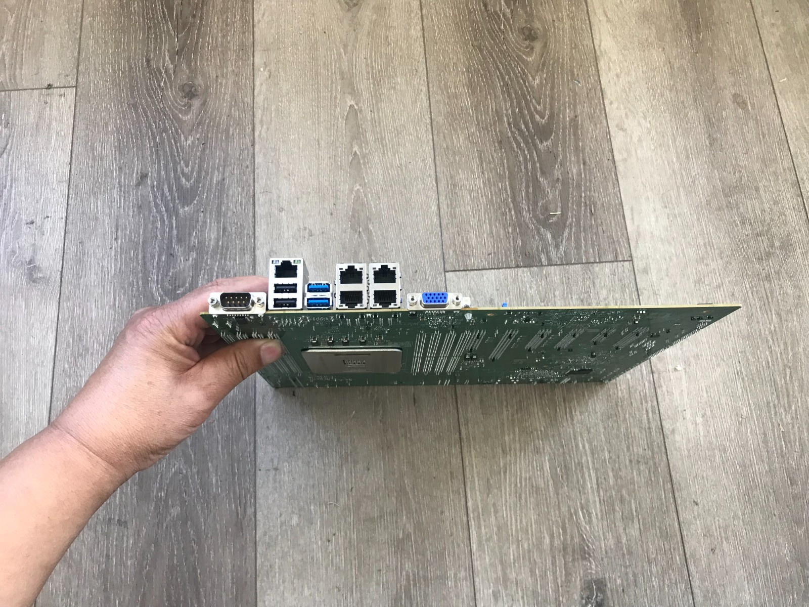Supermicro X10SRH-CLN4F LGA 2011/Socket R Server Motherboard