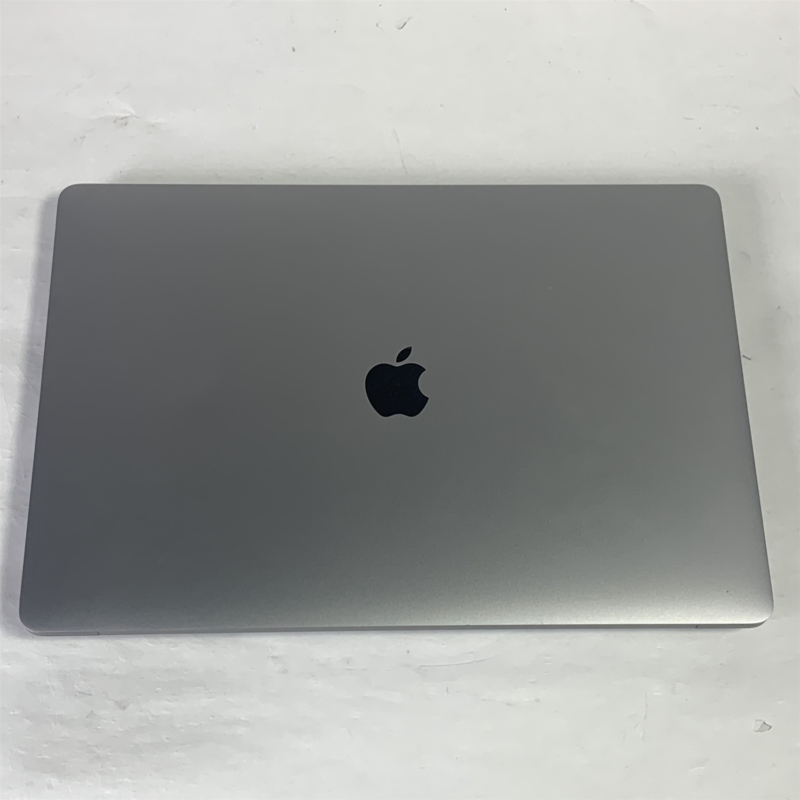 Apple MacBook Pro A1990 15″ 2019 Laptop Oct Core i9-9880H 2.3GHz 16GB 500GB SSD