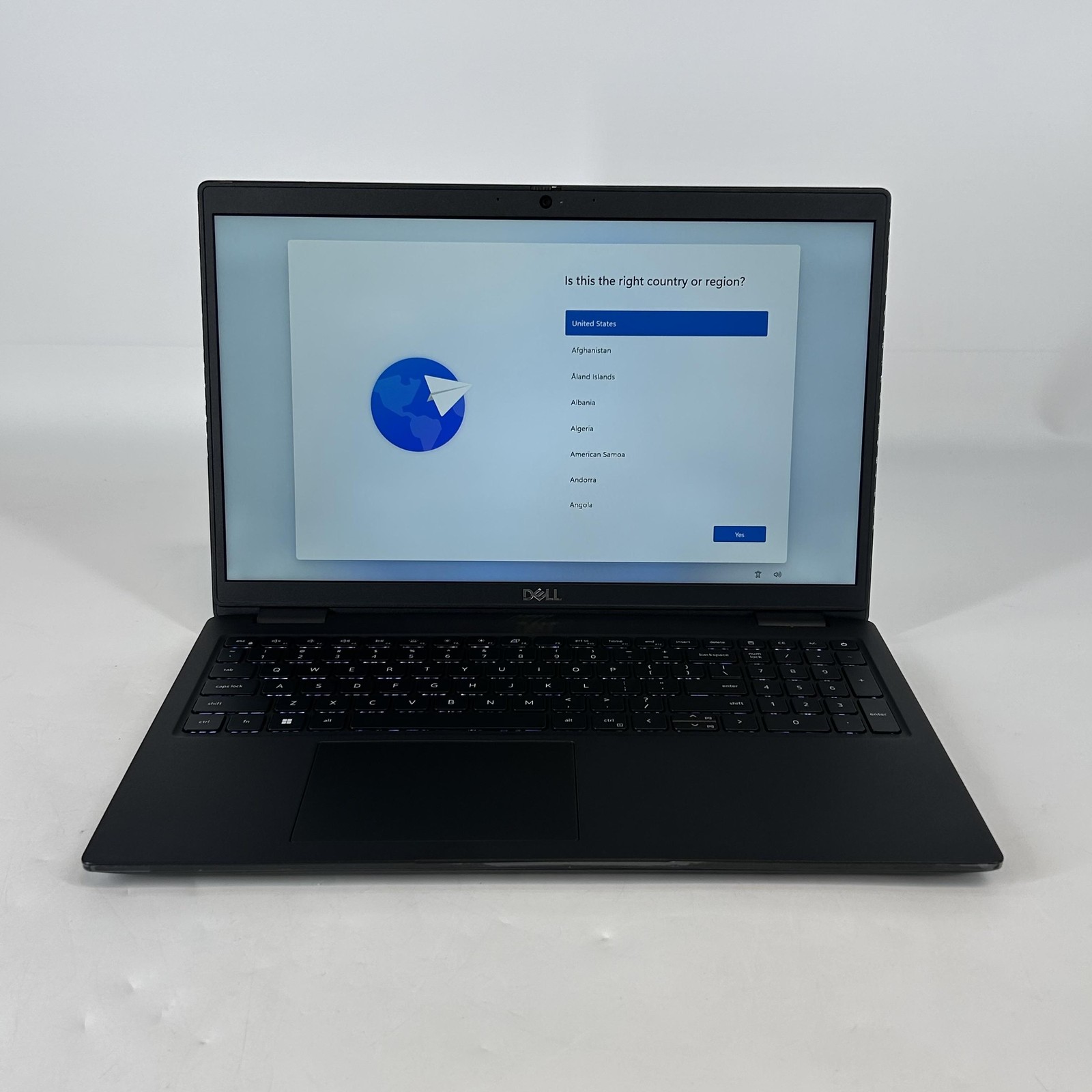 Dell Latitude 3520 15.6 Black FHD i5-1135G7 2.40GHz 16GB 256GB SSD Excellent
