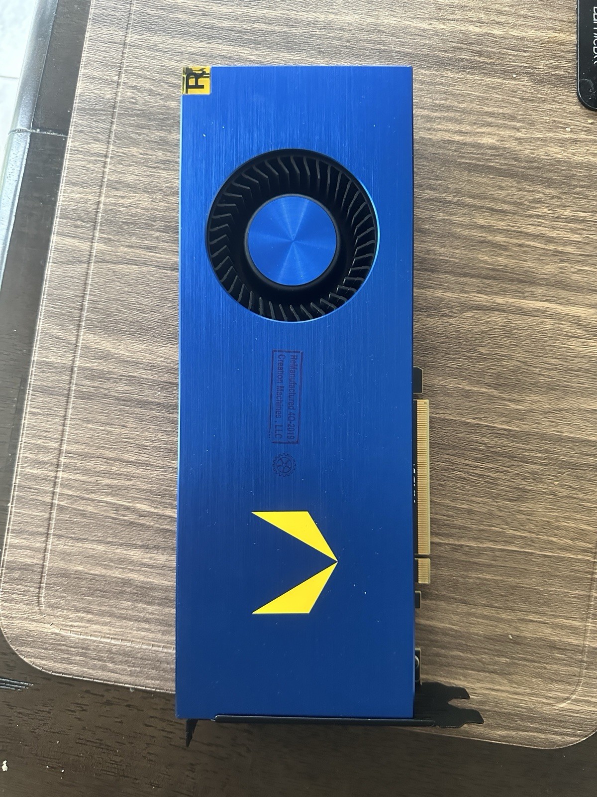 AMD Radeon Vega 64 Frontier Edition Graphics Card 16GB 109-D05057-00_02