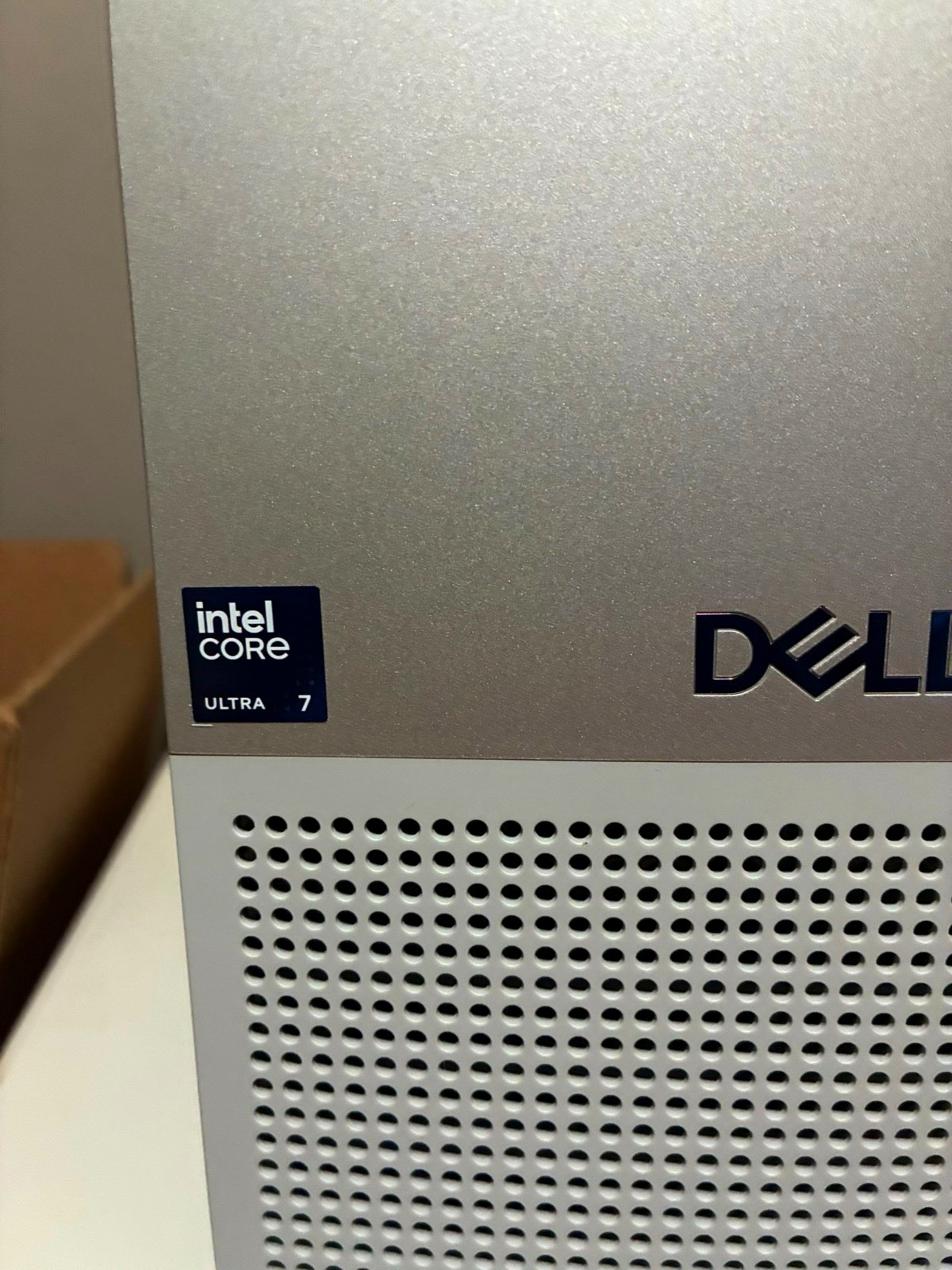 Dell Tower Plus Desktop EBR2250